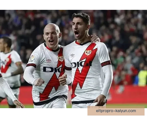 西甲保级球队表现稳健，争夺战形势愈发紧张