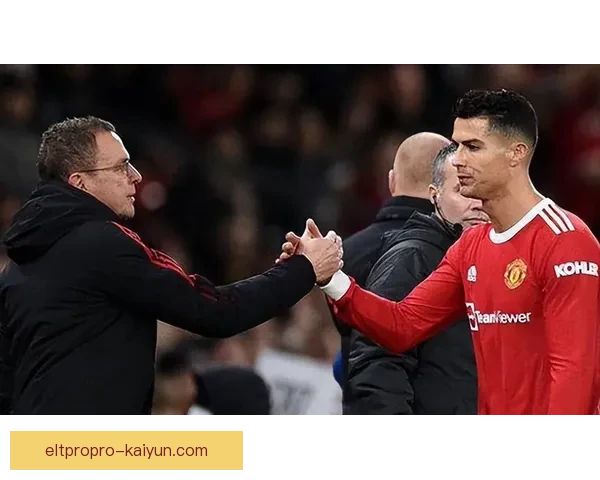 亨克主帅战术风格解析：强调控球与高位逼抢